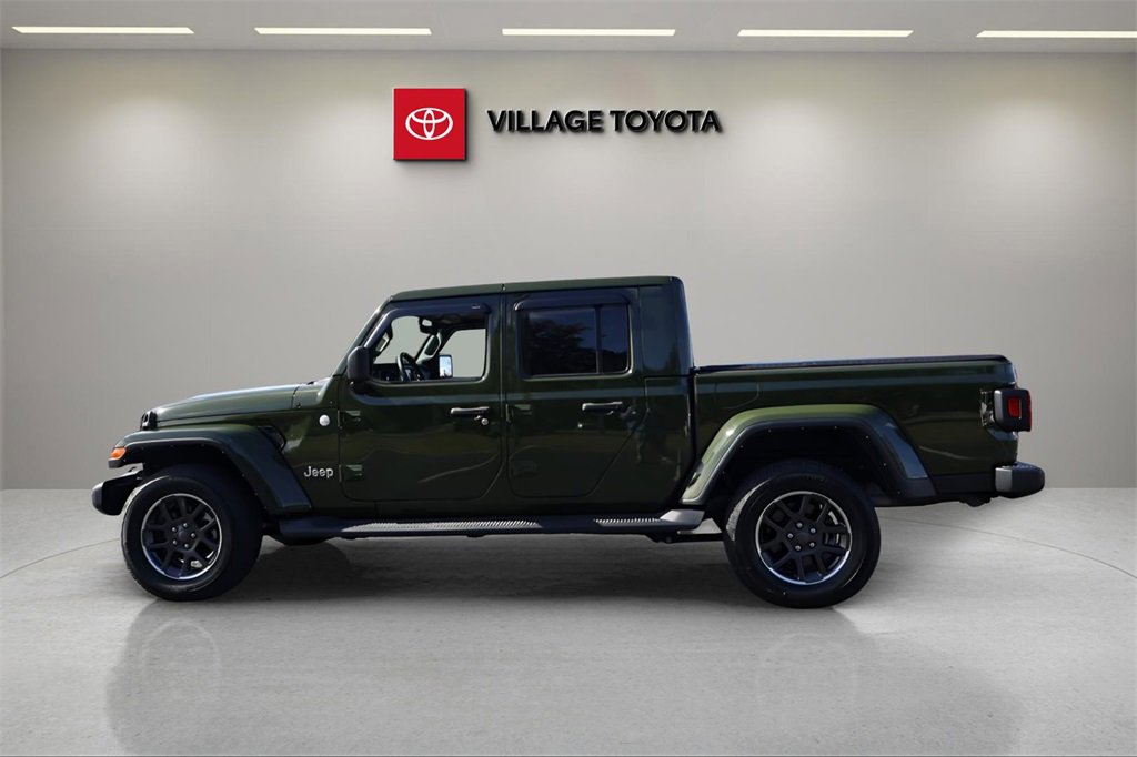 Used 2022 Jeep Gladiator Overland w/ Popular Equipment Package image 2