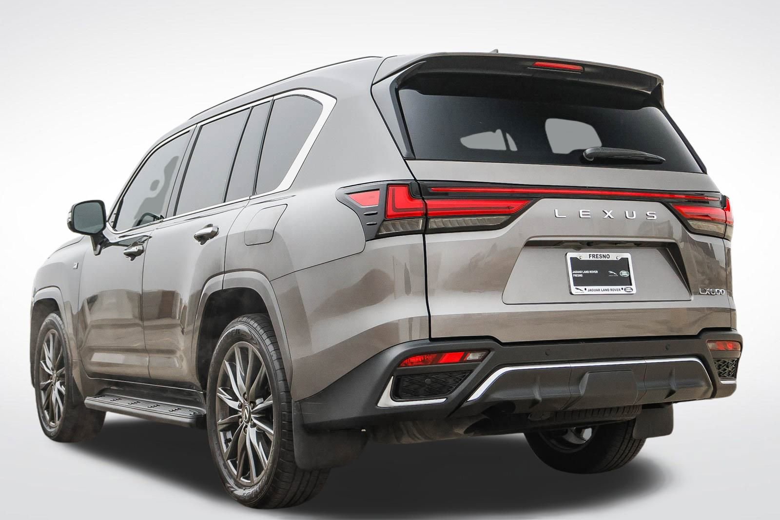 Used 2024 Lexus LX 600 F Sport image 7