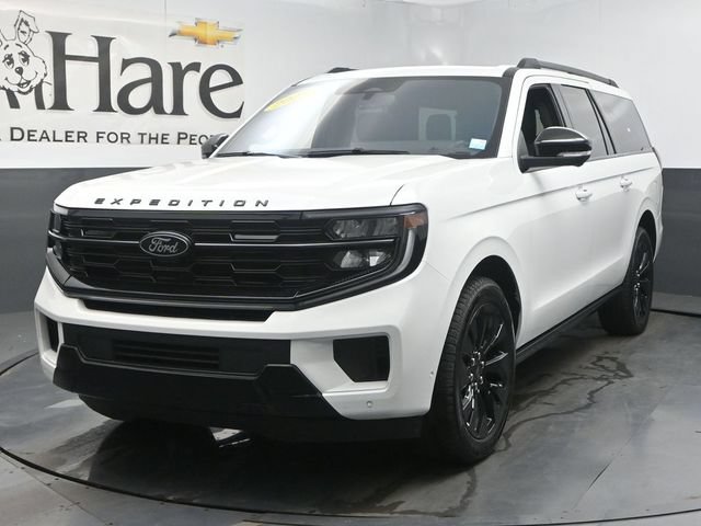 Used 2025 Ford Expedition Max Platinum w/ Stealth Appearance Package AWD/4WD image 7