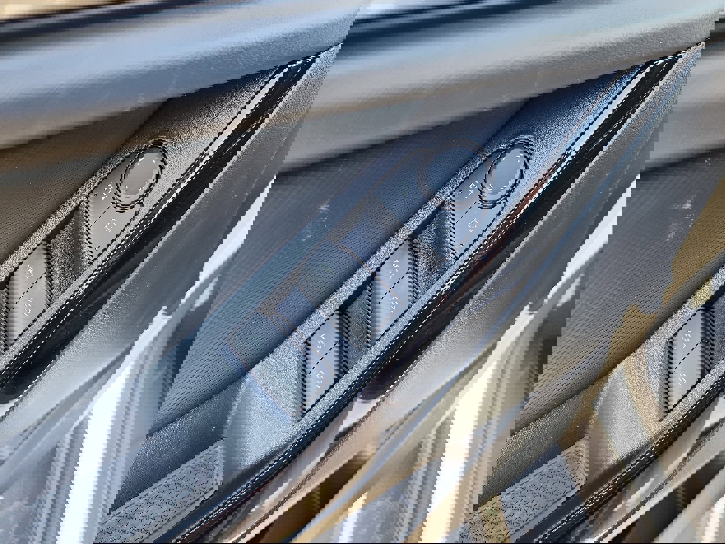 New 2026 Chevrolet Equinox LT image 17