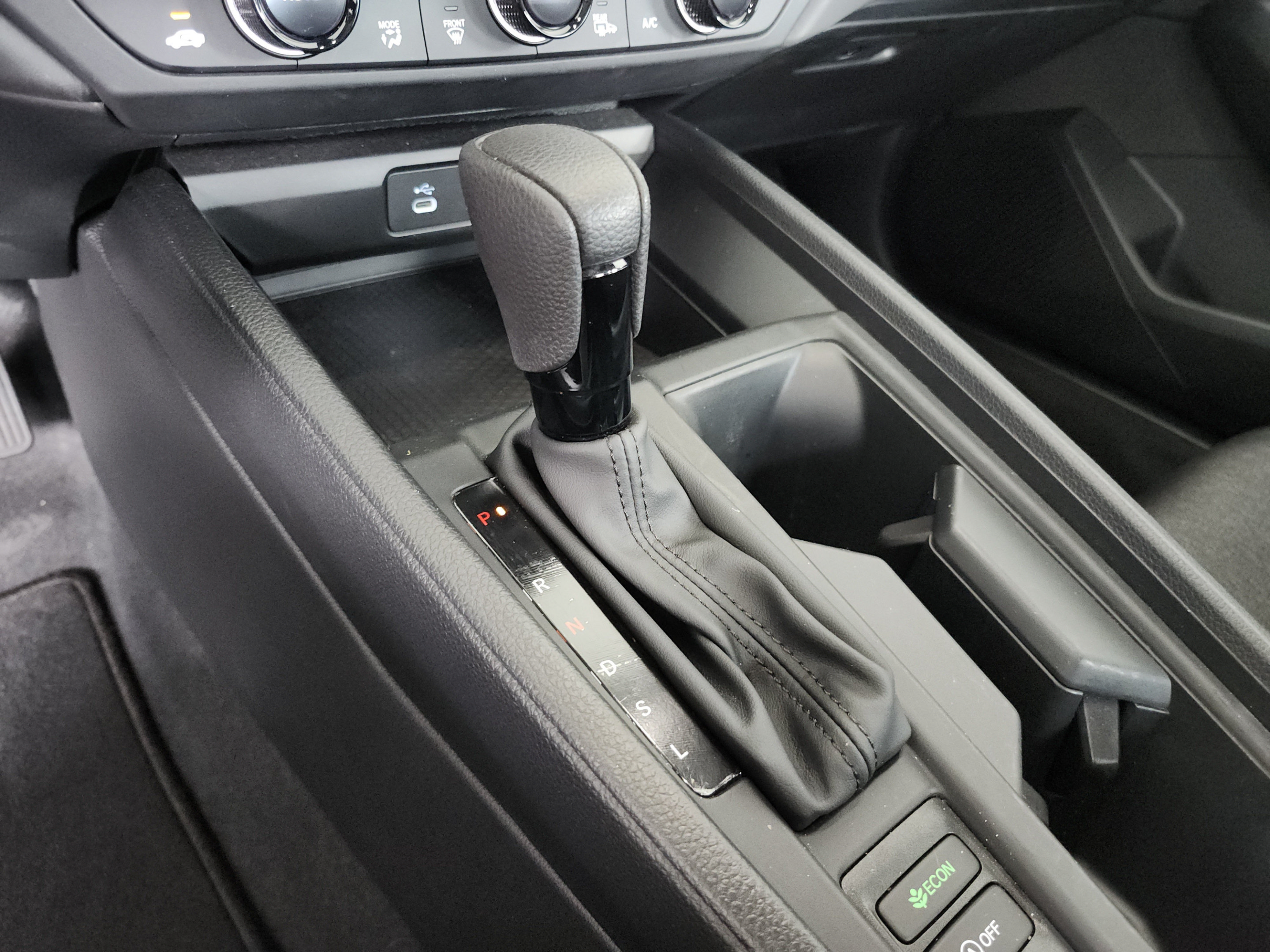 Used 2024 Honda Accord EX image 18