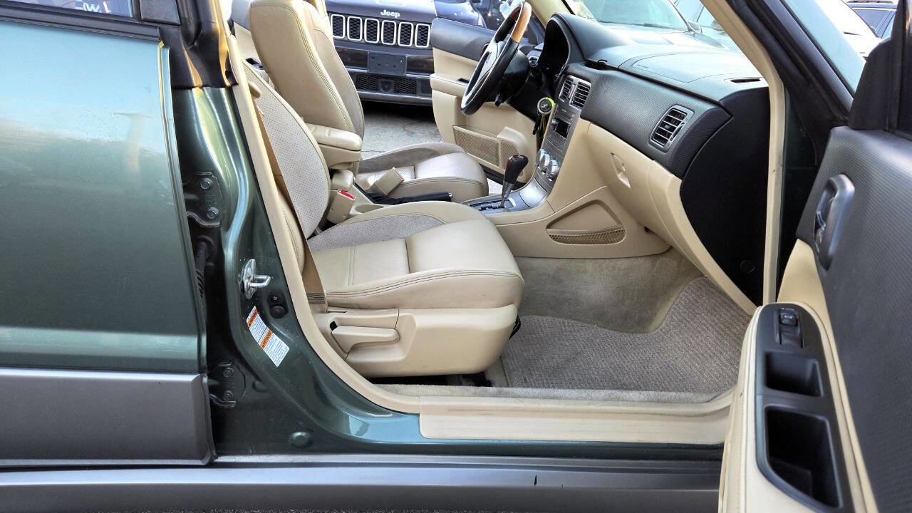 Used 2006 Subaru Forester 2.5X L.L. Bean AWD/4WD image 37