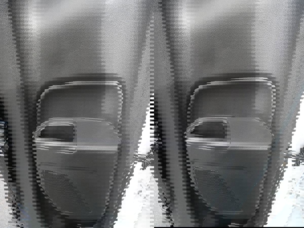 Used 2016 GMC Canyon W/T image 29