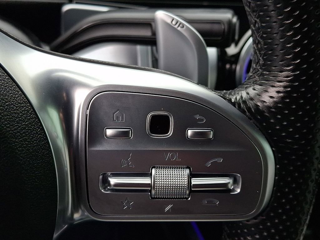 Used 2022 Mercedes-Benz GLB 35 AMG 4MATIC image 24