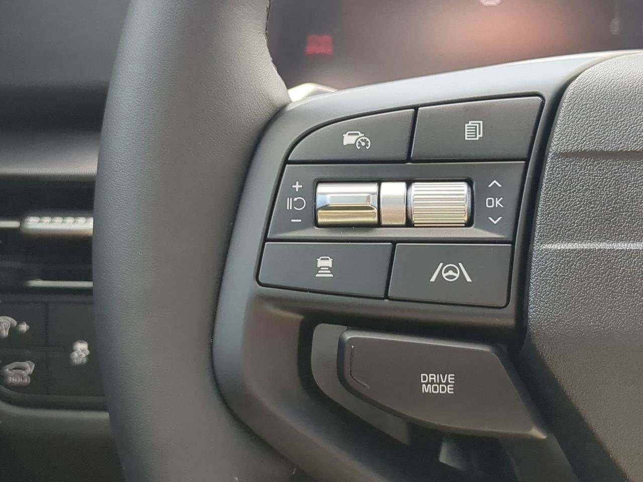 New 2026 Kia Sportage EX w/ EX Panorama Roof Package image 21