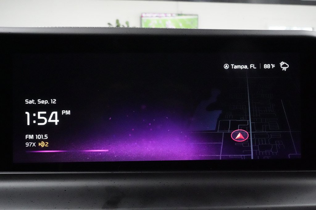 Used 2025 Kia Seltos EX w/ EX Sunroof Package FWD image 15