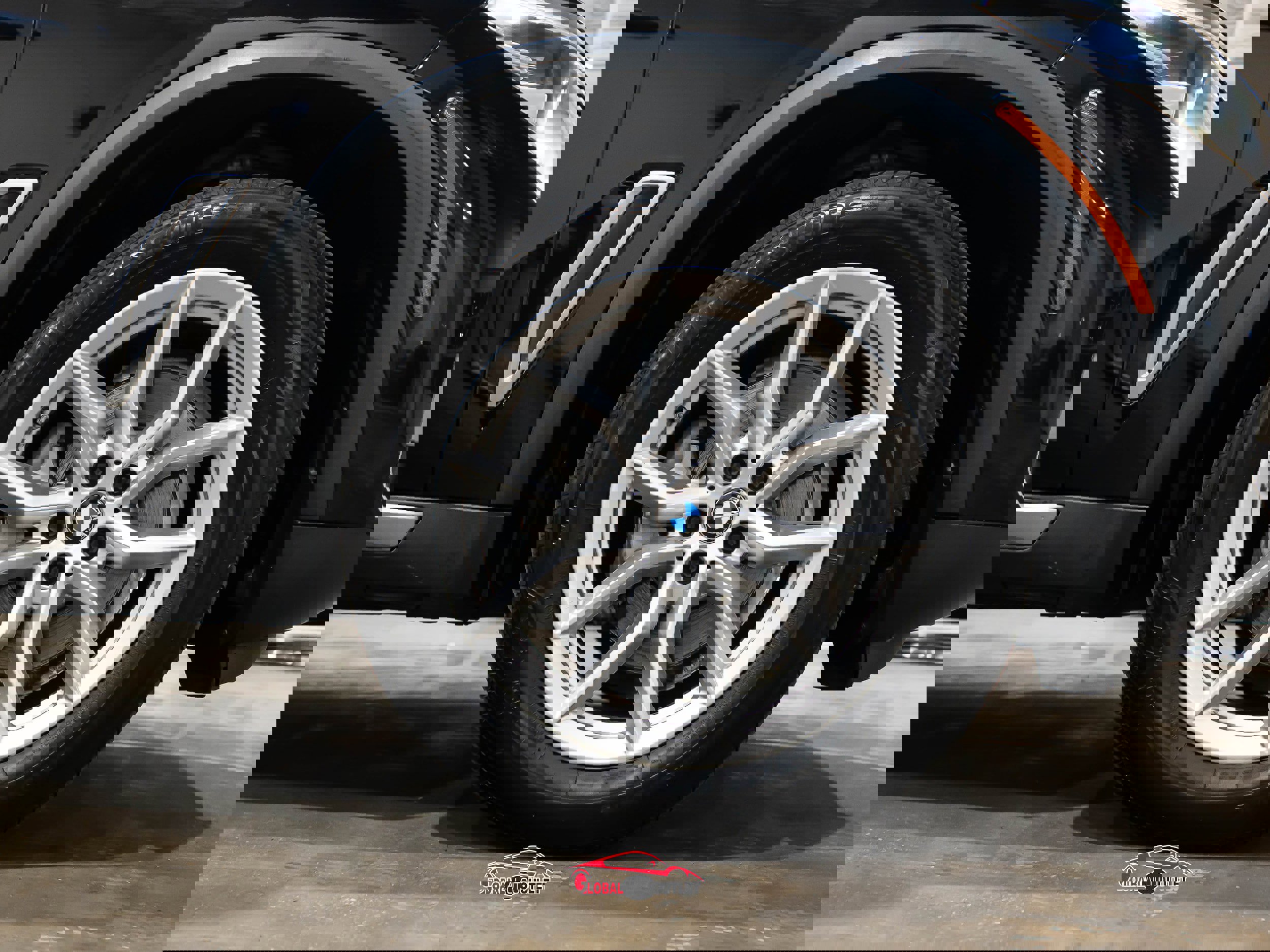 Used 2019 BMW X5 xDrive40i w/ Premium Package 2 image 9