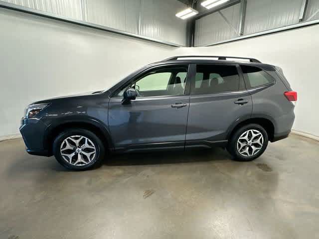 Used 2020 Subaru Forester Premium AWD/4WD image 2
