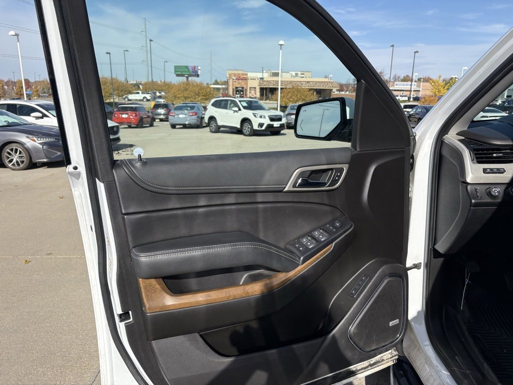 Used 2020 GMC Yukon XL Denali image 9