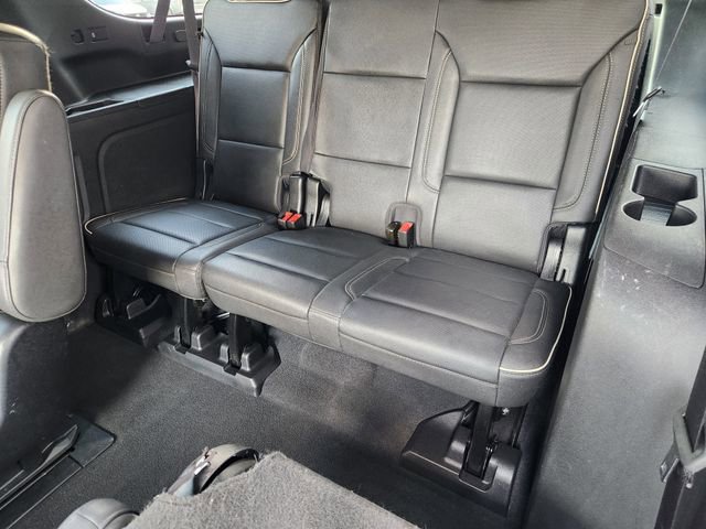 Used 2023 GMC Yukon XL SLT image 25