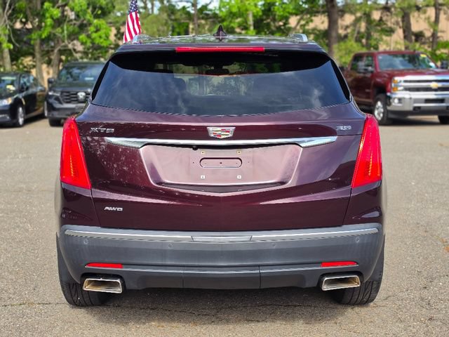 Used 2018 Cadillac XT5 AWD image 4