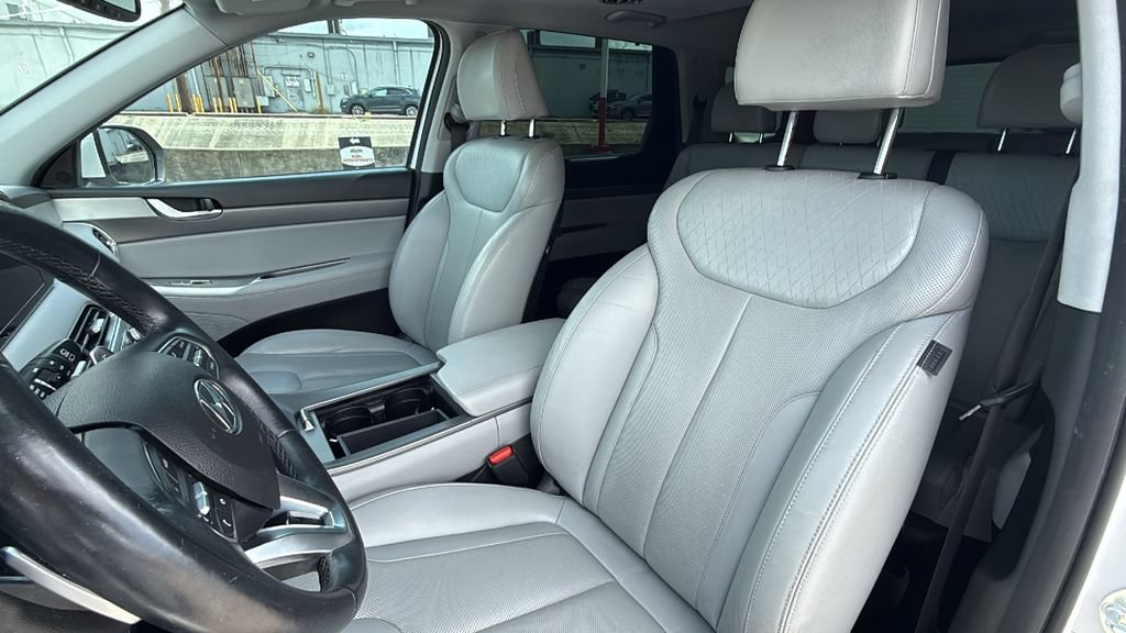 Used 2022 Hyundai Palisade SEL w/ 8P Bench Seat Package FWD image 14