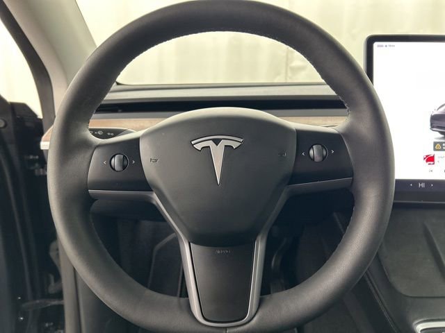 Used 2024 Tesla Model Y Long Range image 8