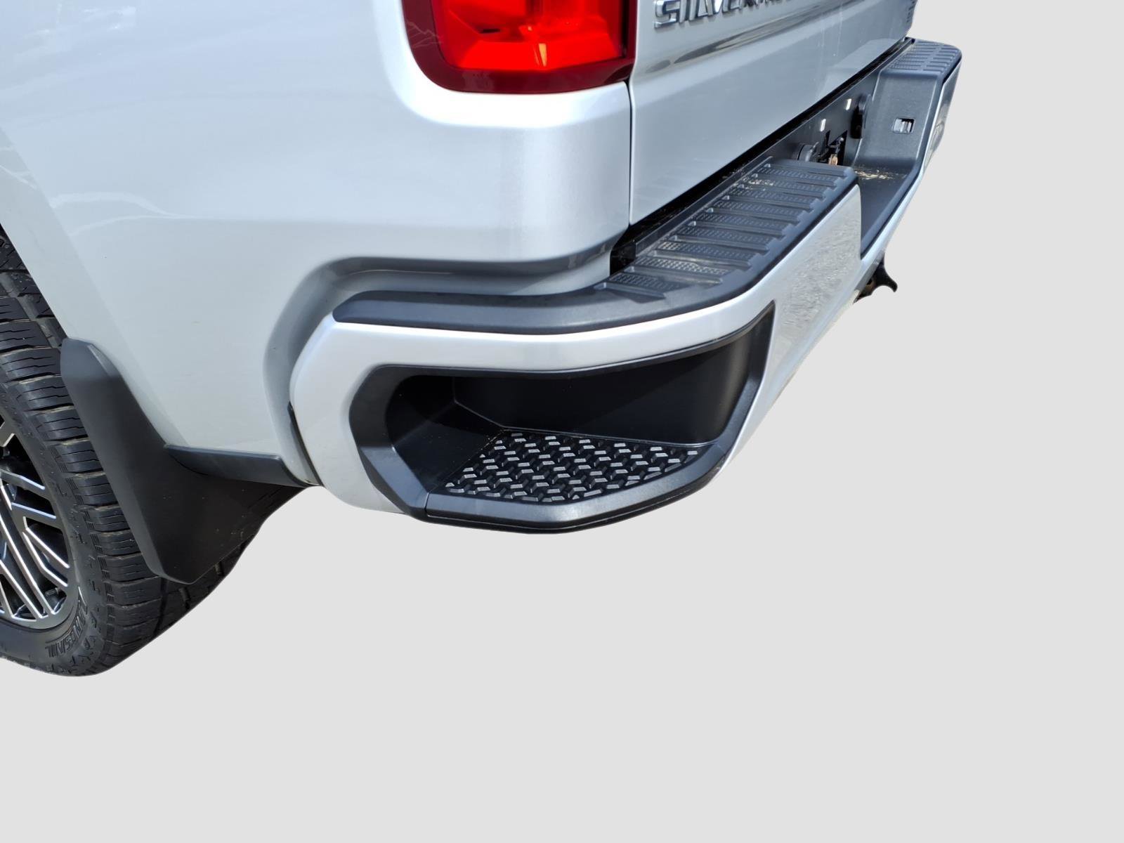 Used 2019 Chevrolet Silverado 1500 RST w/ All-Star Edition image 15