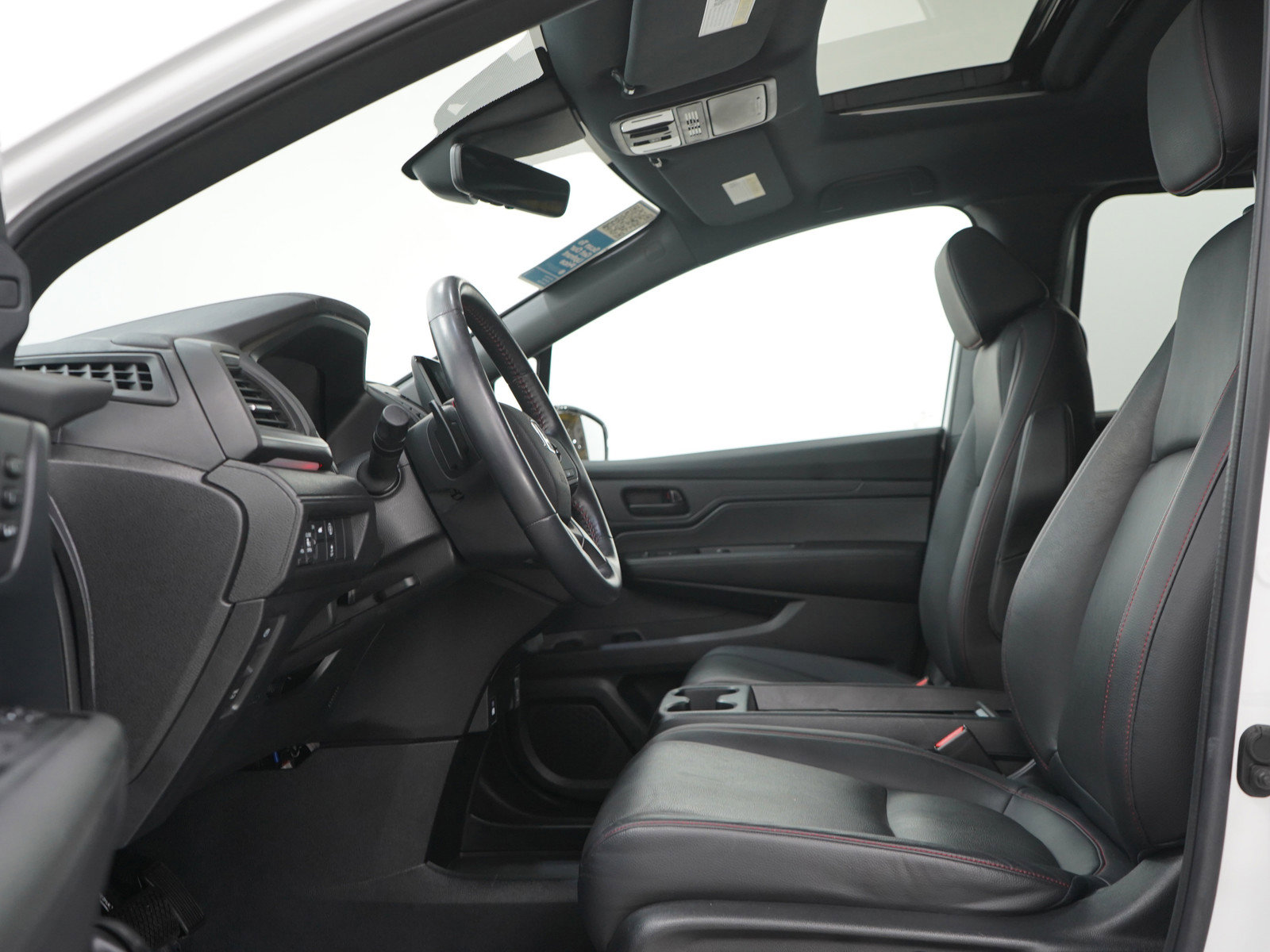 Used 2023 Honda Odyssey Sport image 24