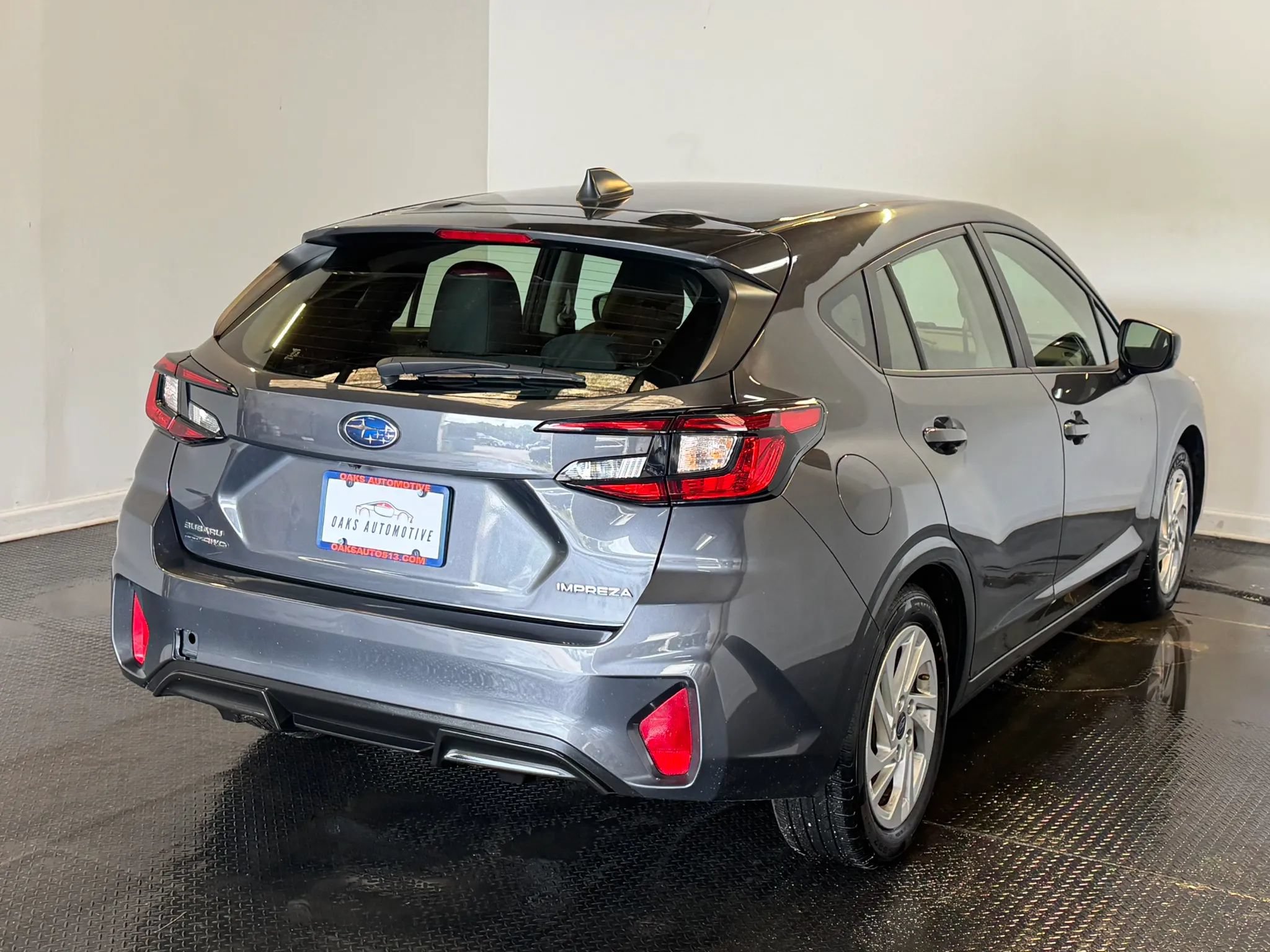 Used 2024 Subaru Impreza 2.0i AWD/4WD image 6