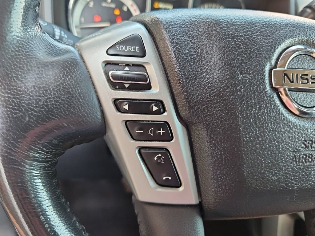 Used 2016 Nissan Titan SL AWD/4WD image 11