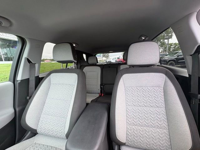 Certified 2023 Chevrolet Equinox LT w/ Driver Convenience Package image 28