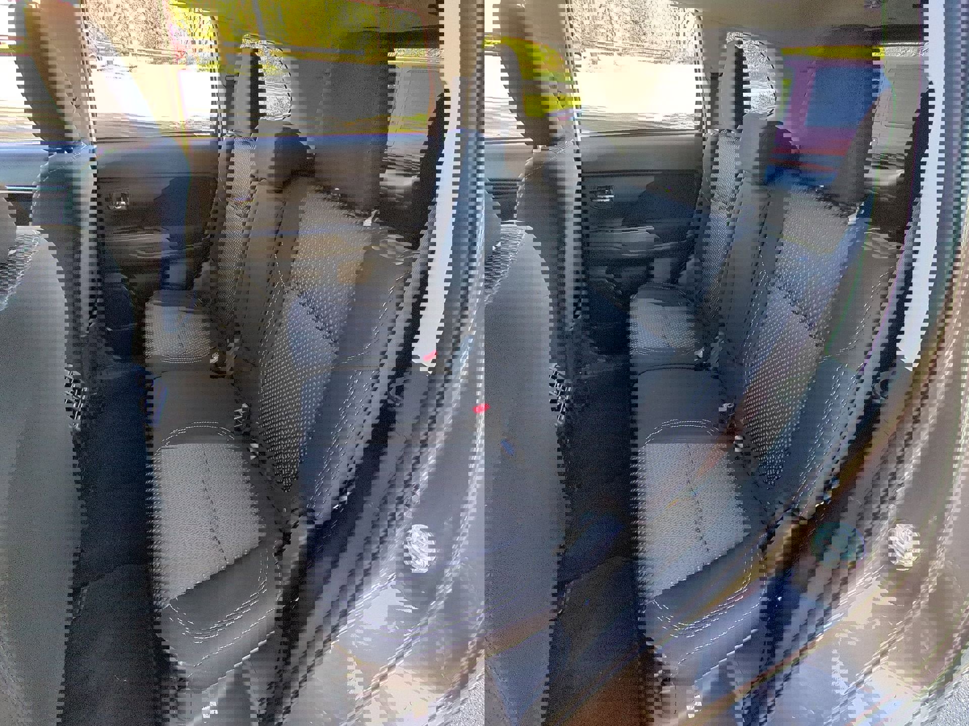 Used 2020 Mitsubishi Outlander ES image 82