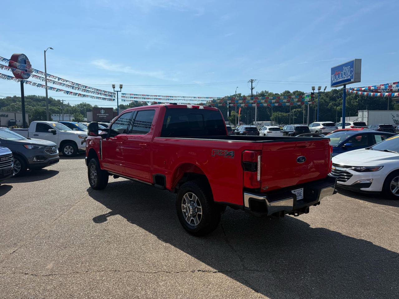 Used 2024 Ford F250 Lariat w/ Lariat Ultimate Package AWD/4WD image 4