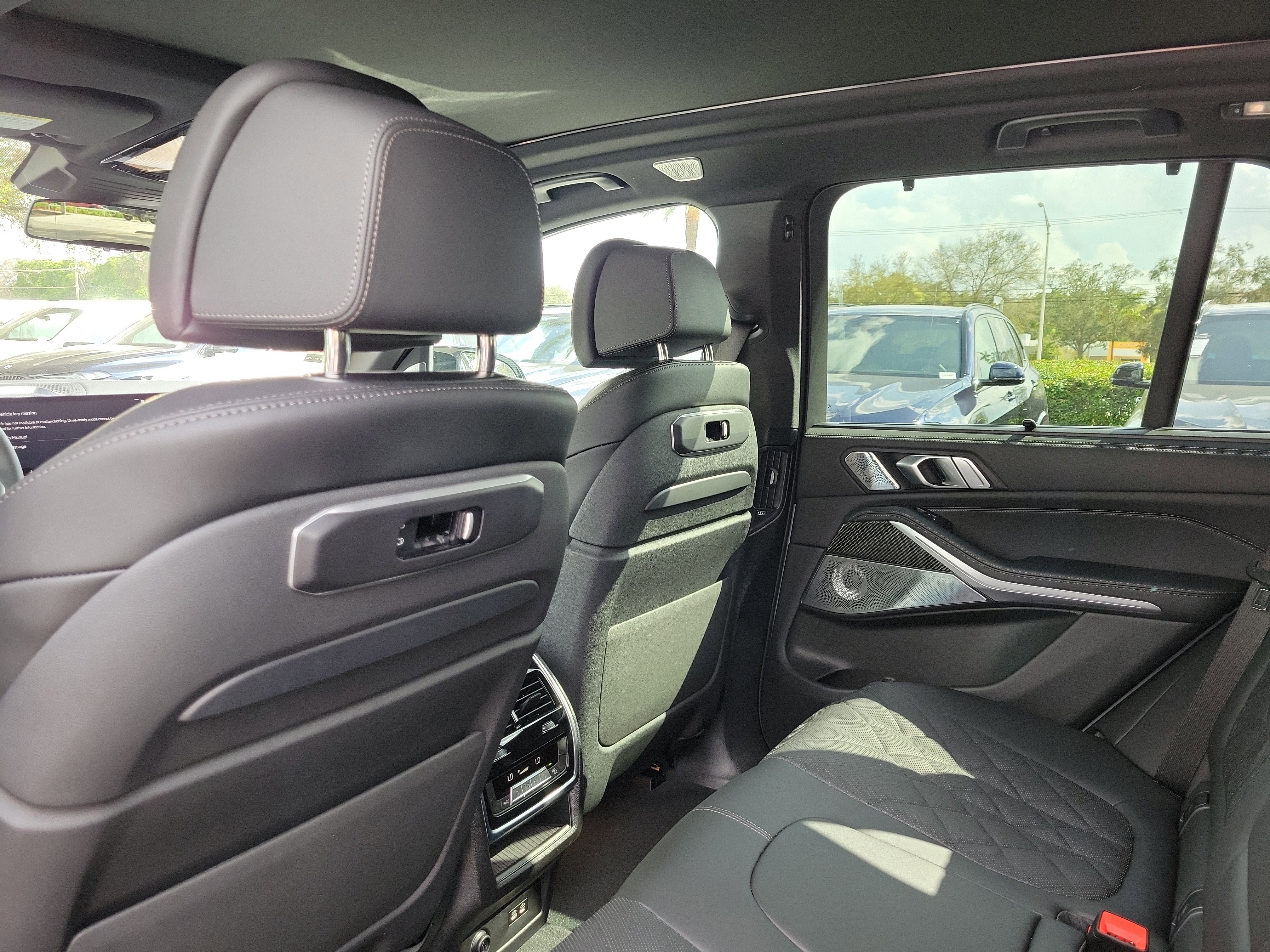 New 2026 BMW X5 M60i w/ Executive Package AWD/4WD image 11
