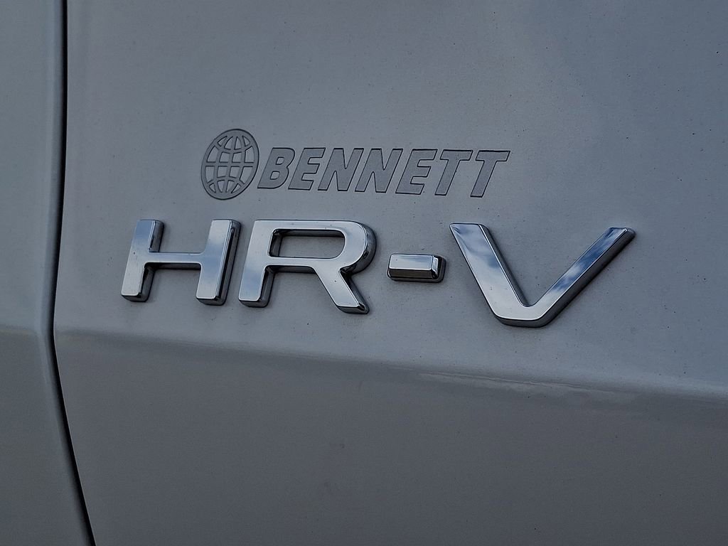 Used 2025 Honda HR-V Sport image 28