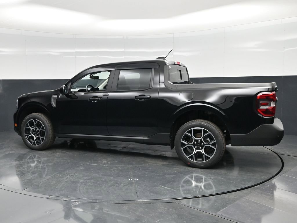 New 2026 Ford Maverick Lariat image 9