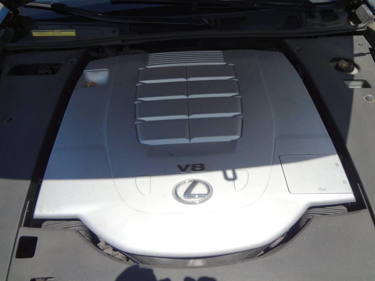 Used 2010 Lexus LS 460 AWD image 17