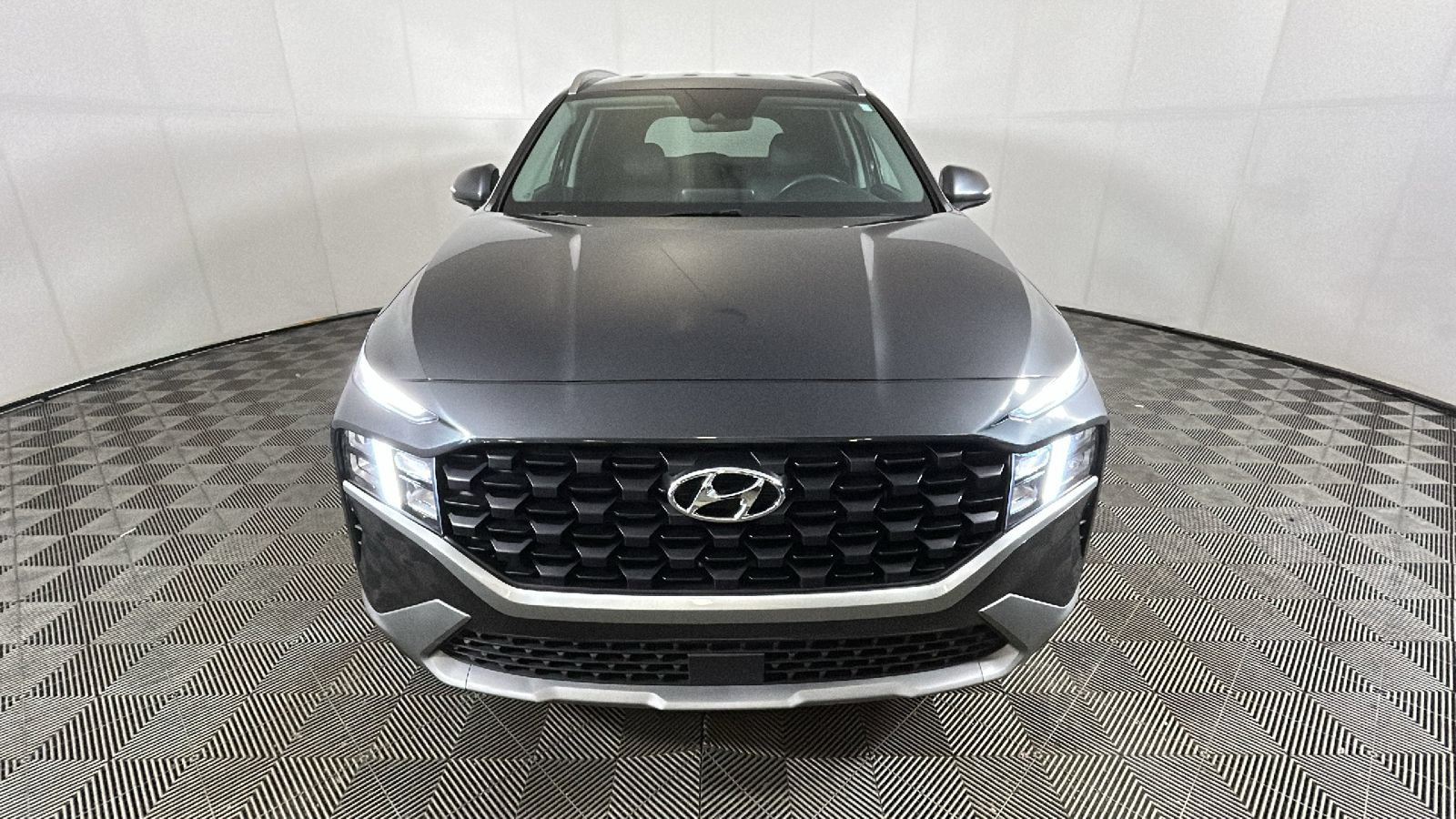 Certified 2023 Hyundai Santa Fe SEL FWD image 9