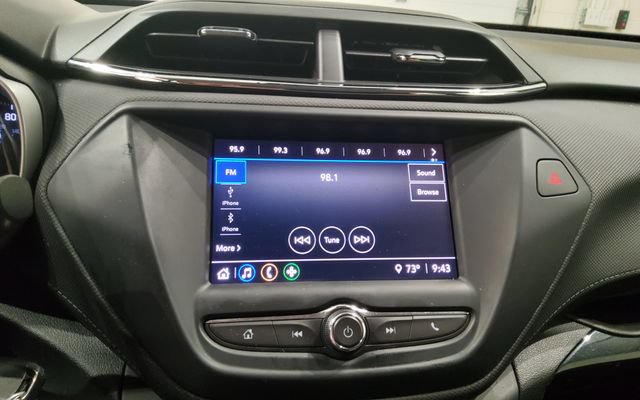 Used 2021 Chevrolet TrailBlazer LS FWD image 24
