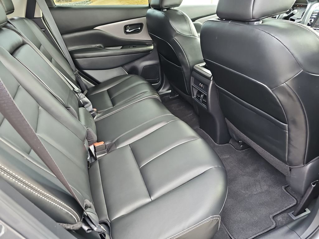 Used 2024 Nissan Murano SV image 12