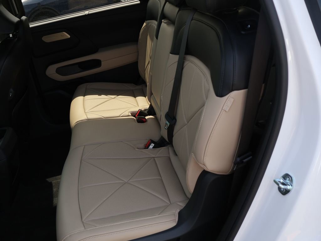 New 2027 Kia Telluride EX FWD image 13