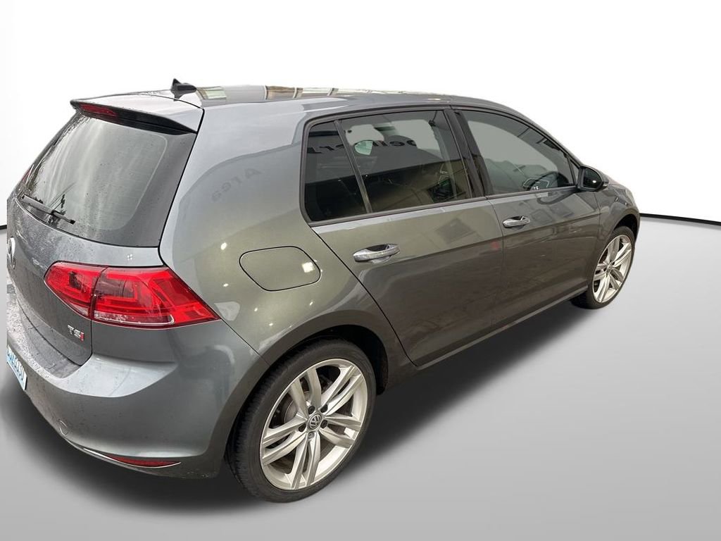 Used 2017 Volkswagen Golf SEL image 12