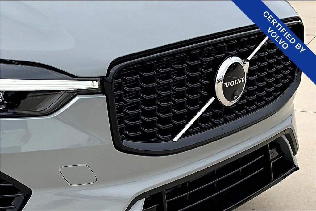 Used 2025 Volvo XC60 T8 Plus w/ Protection Package Premier image 37