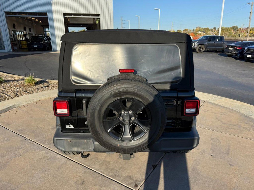 Used 2018 Jeep Wrangler Unlimited Sport S image 9
