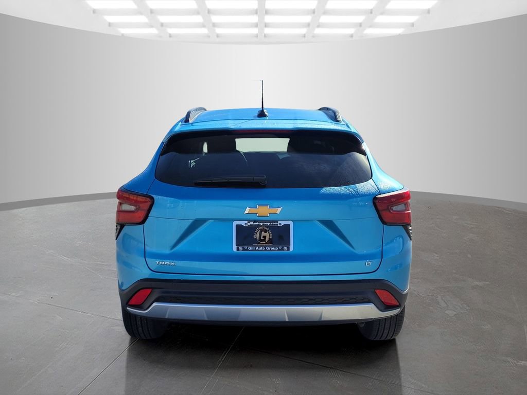 New 2026 Chevrolet Trax LT w/ Driver Confidence Package image 5