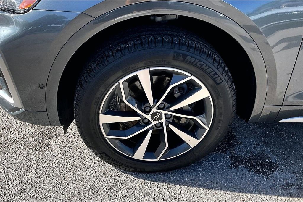 Certified 2023 Audi Q5 2.0T Prestige w/ Prestige Package image 13