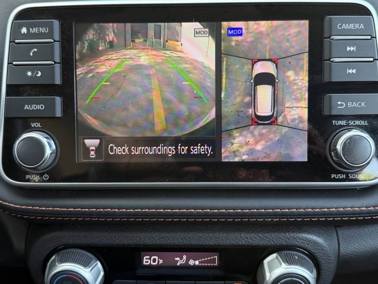 Used 2019 Nissan Kicks SR w/ Exterior Package image 38