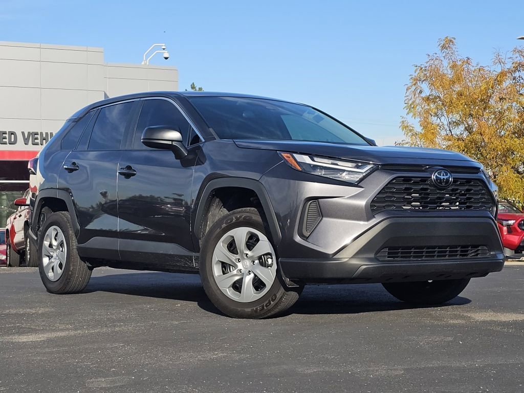 Used 2023 Toyota RAV4 LE image 2