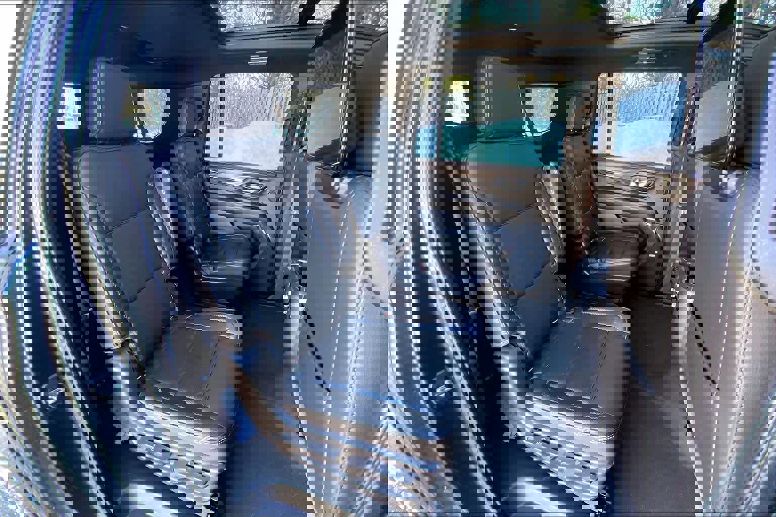 Used 2021 GMC Yukon XL Denali w/ Denali Ultimate Package image 19