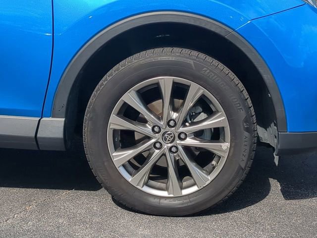 Used 2017 Toyota RAV4 Limited w/ Advanced Technology Package AWD/4WD image 11