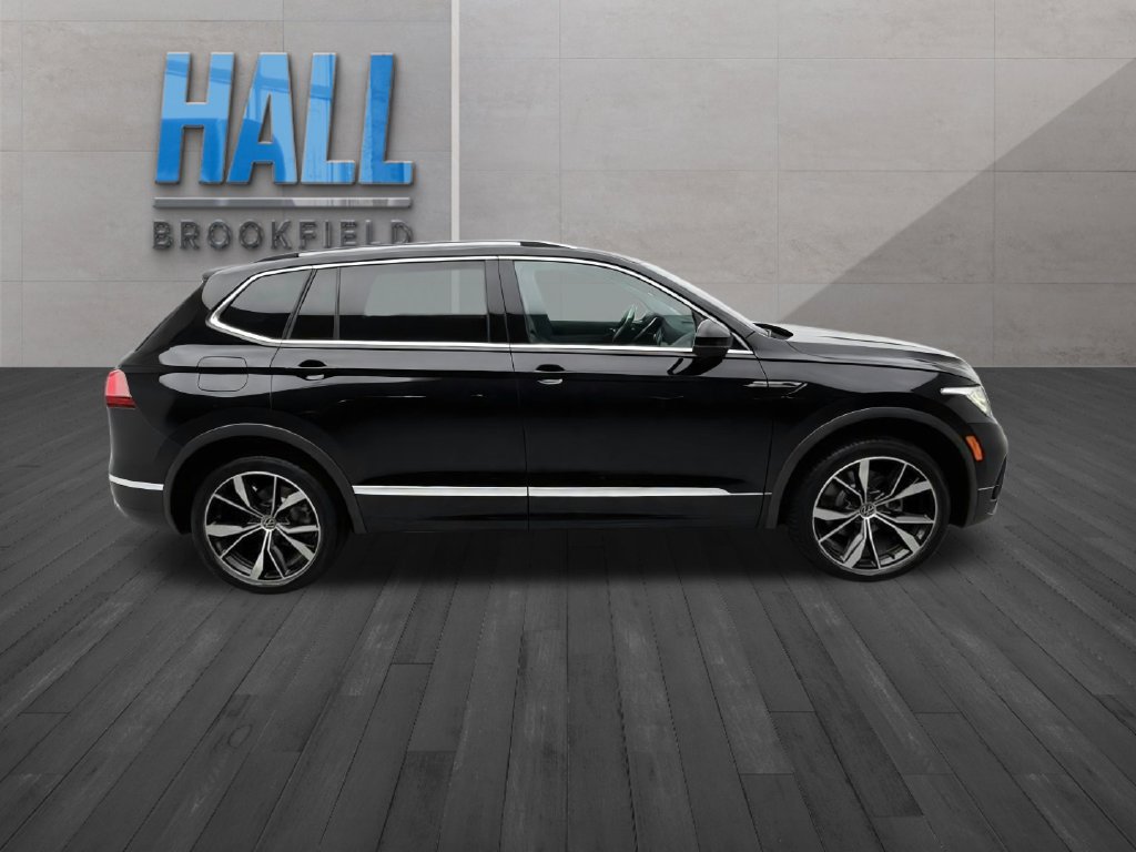 Certified 2024 Volkswagen Tiguan SEL R-Line w/ MDO Package, Two-Row AWD/4WD image 7