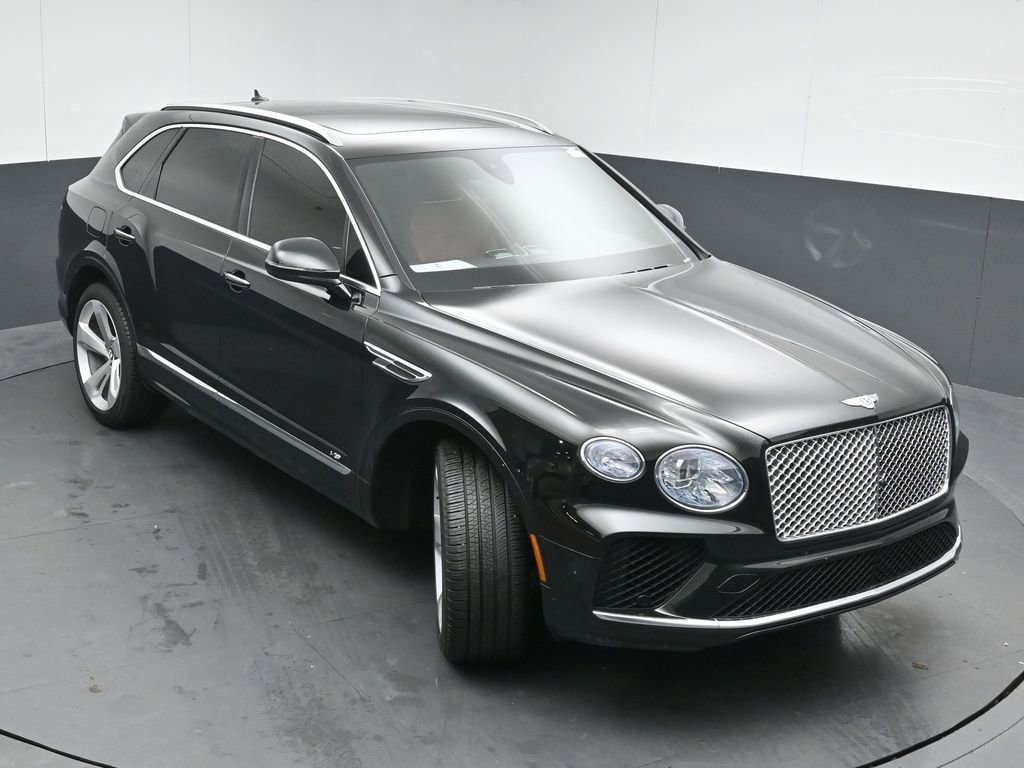 Used 2021 Bentley Bentayga image 48