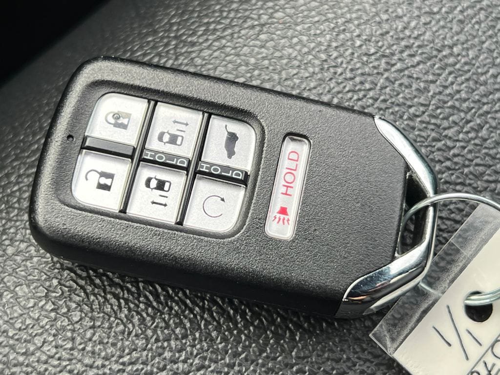 Used 2024 Honda Odyssey Sport image 30