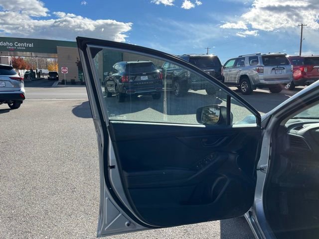 Used 2019 Subaru Impreza 2.0i Premium AWD/4WD image 30