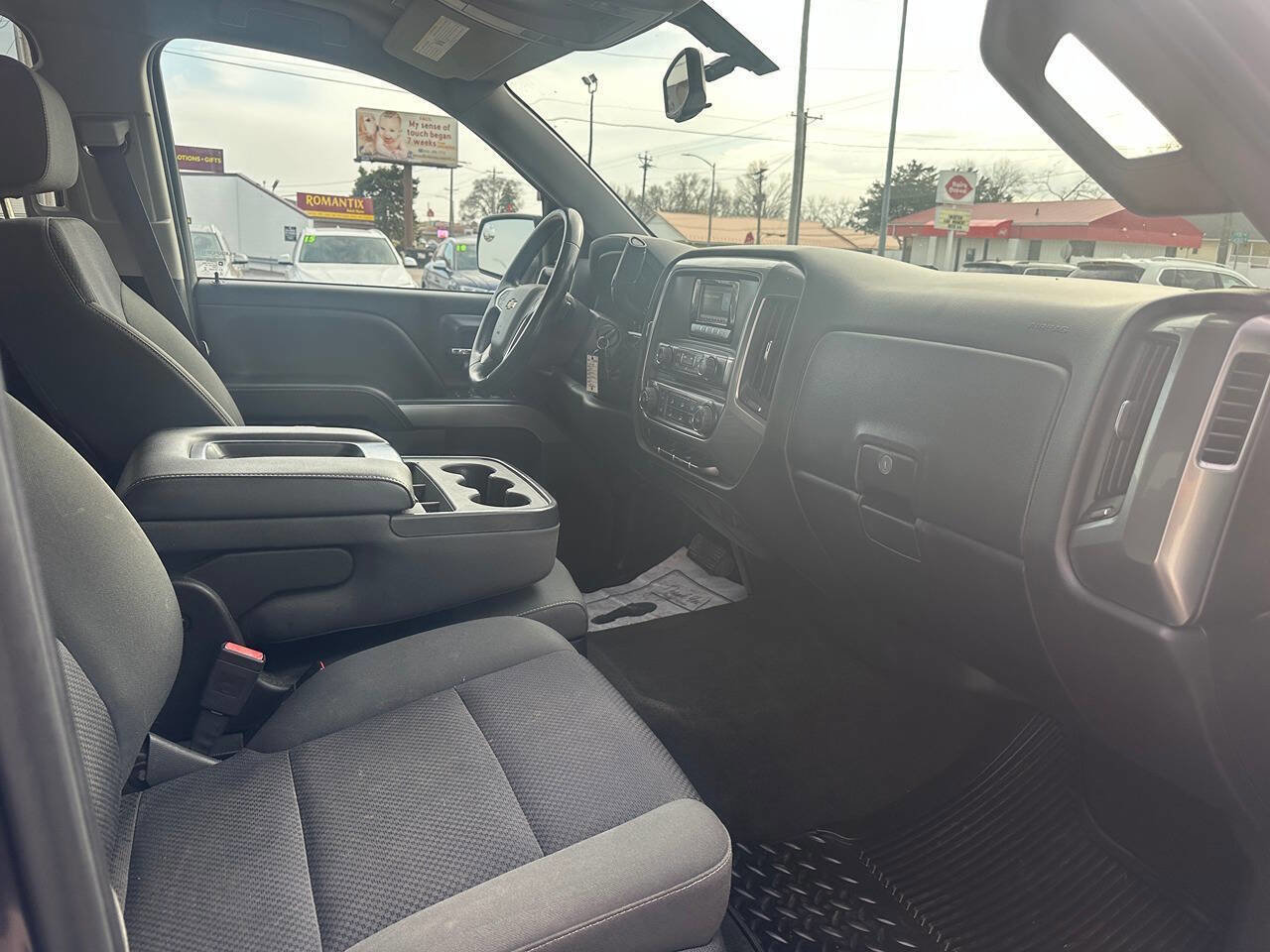 Used 2014 Chevrolet Silverado 1500 LT image 23