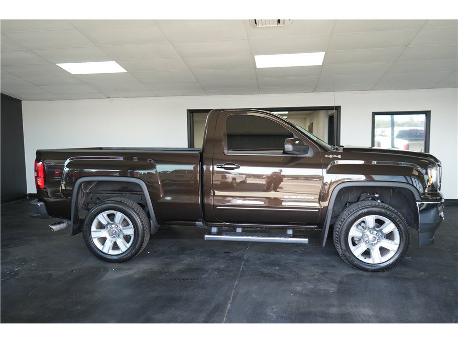 Used 2018 GMC Sierra 1500 SLE w/ SLE Preferred Package AWD/4WD image 8