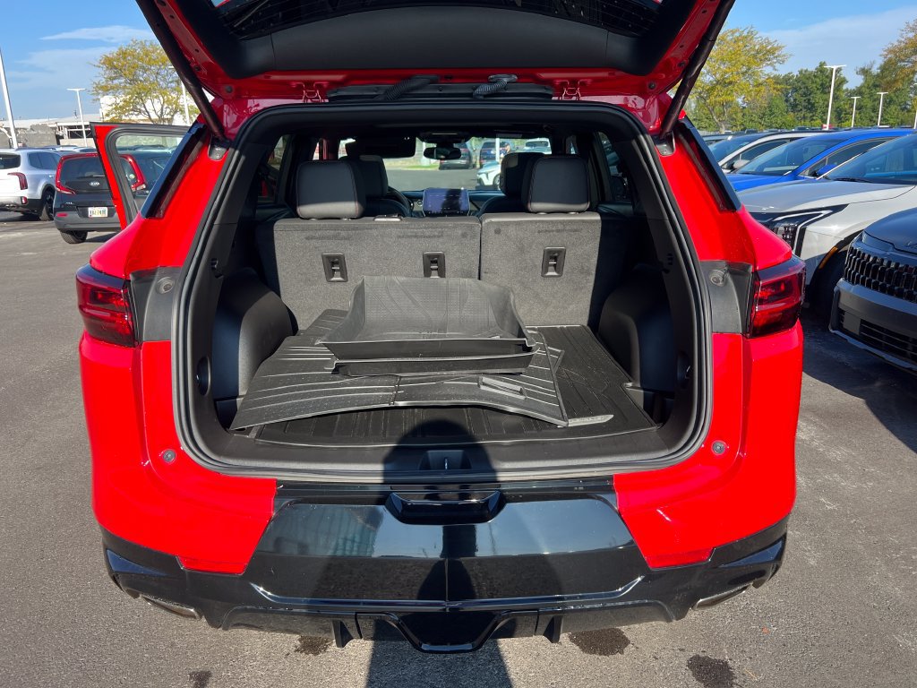 Used 2023 Chevrolet Blazer RS w/ Enhanced Convenience Package AWD/4WD image 24