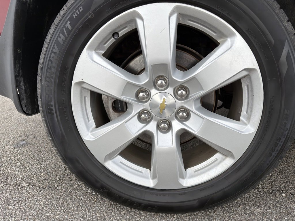 Used 2017 Chevrolet Traverse LT w/ Style and Technology Package image 40