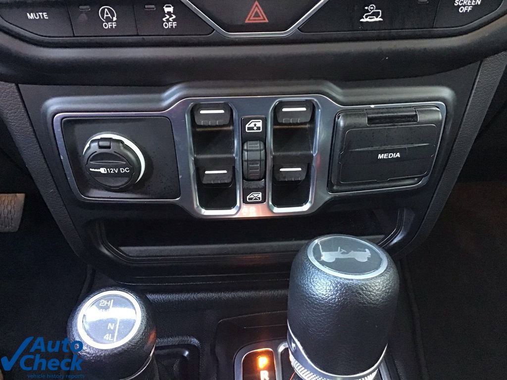 Used 2023 Jeep Wrangler Sport S image 36